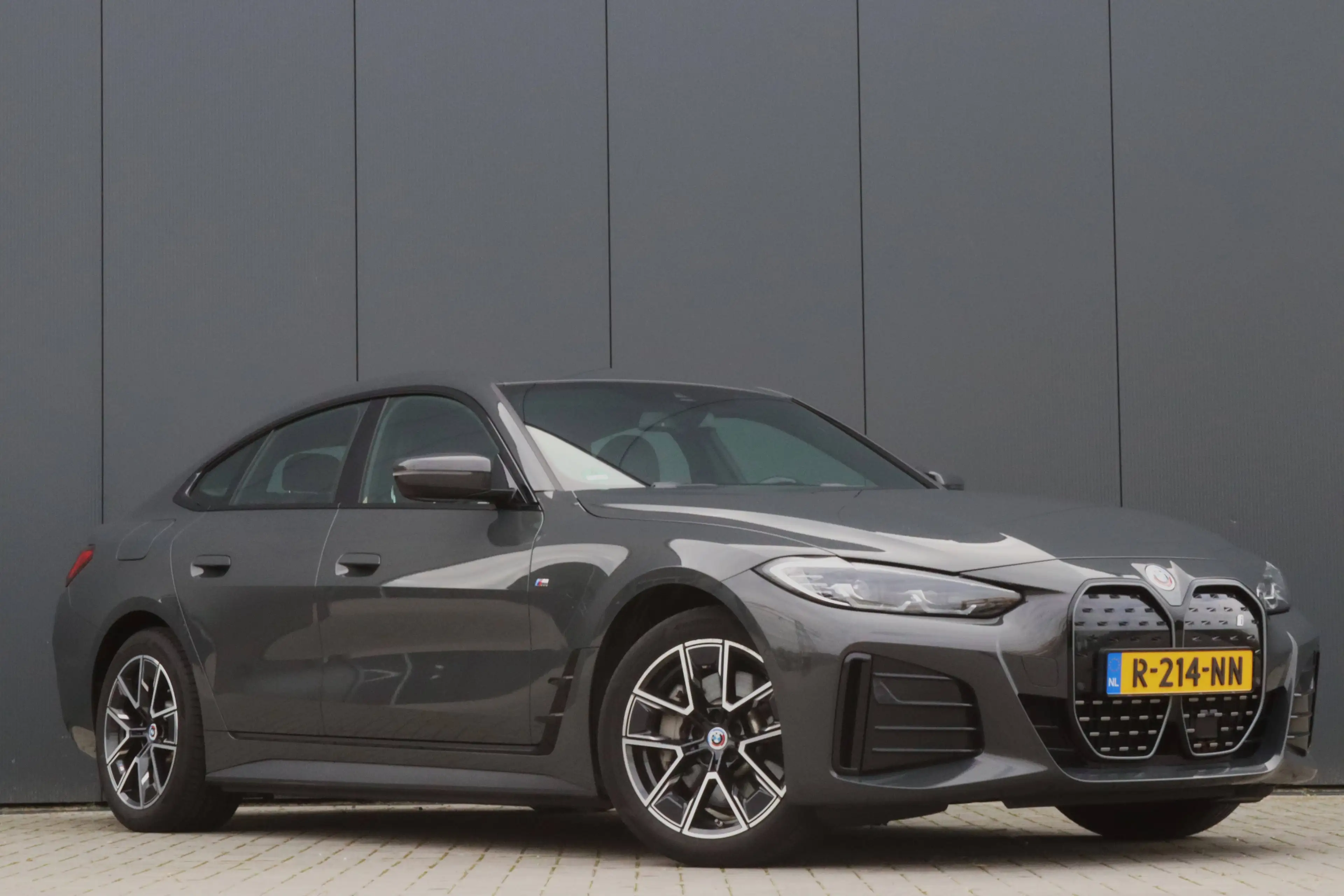 BMW i4 eDrive40 M Sport I Dravit grau I Leder I SOH 94,4% I Head Up I Leder I 1e eigenaar — photo 4