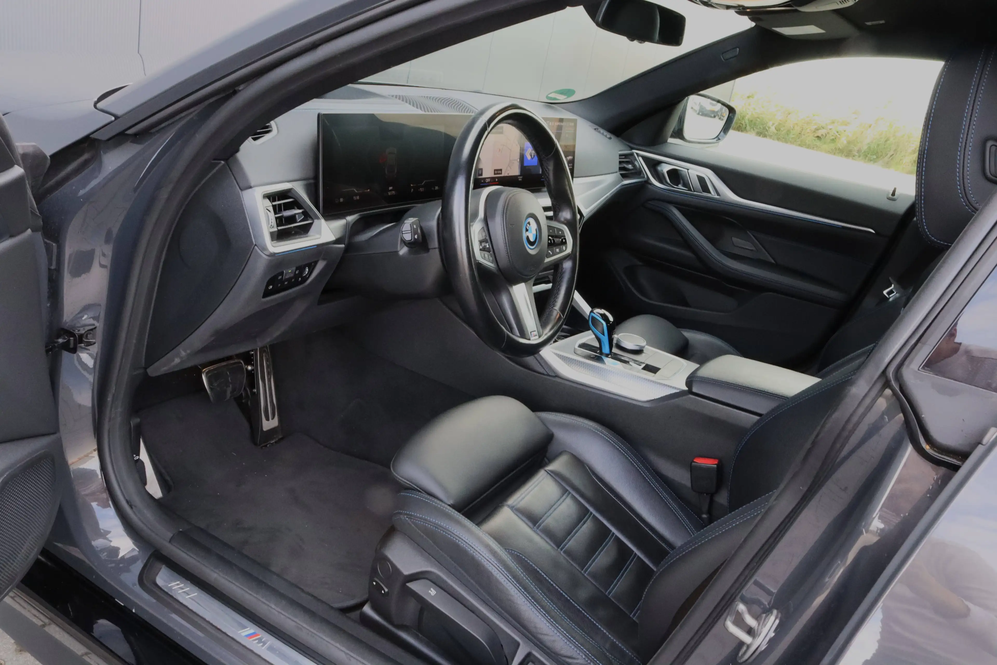 BMW i4 eDrive40 M Sport I Dravit grau I Leder I SOH 94,4% I Head Up I Leder I 1e eigenaar — photo 11