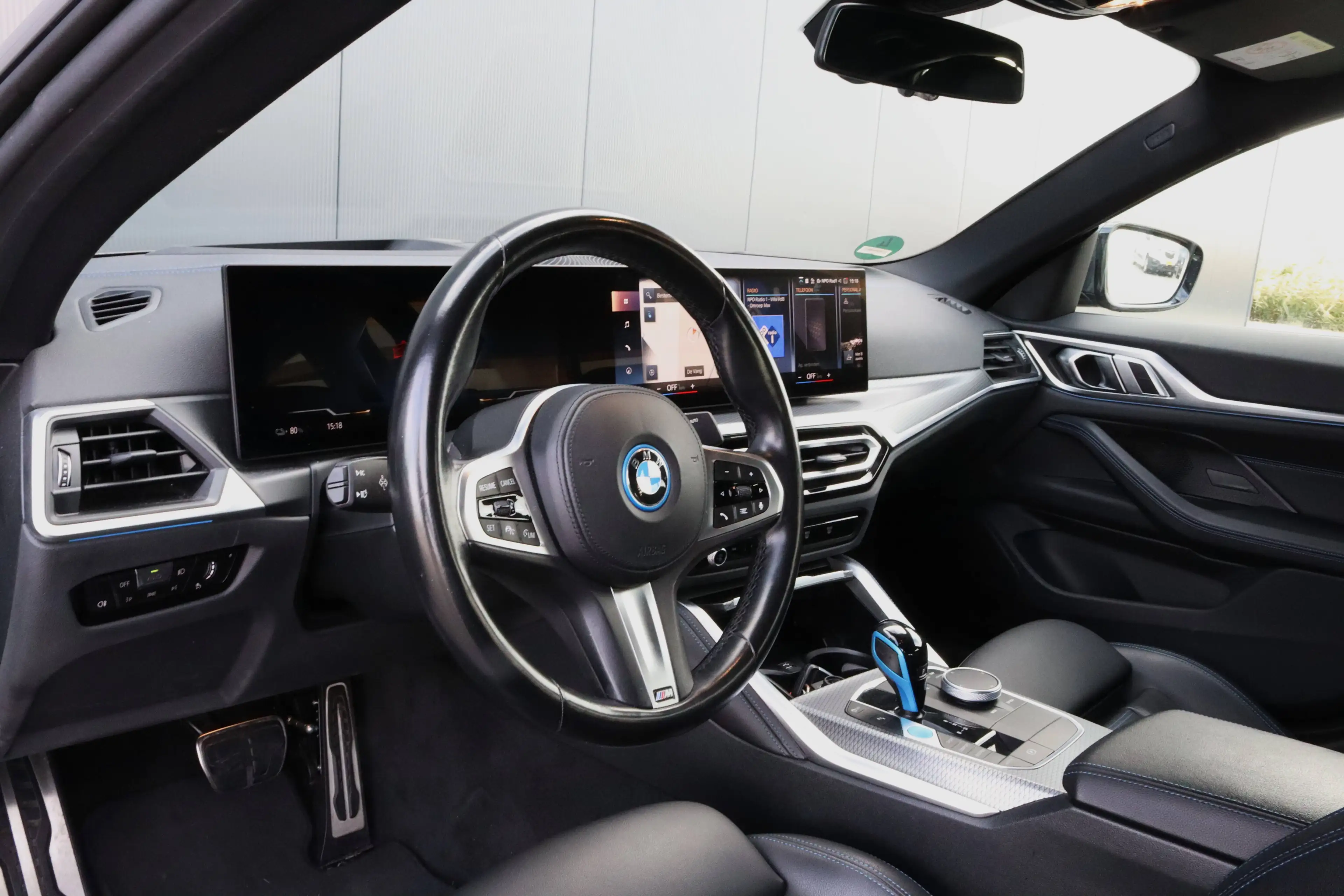 BMW i4 eDrive40 M Sport I Dravit grau I Leder I SOH 94,4% I Head Up I Leder I 1e eigenaar — photo 13