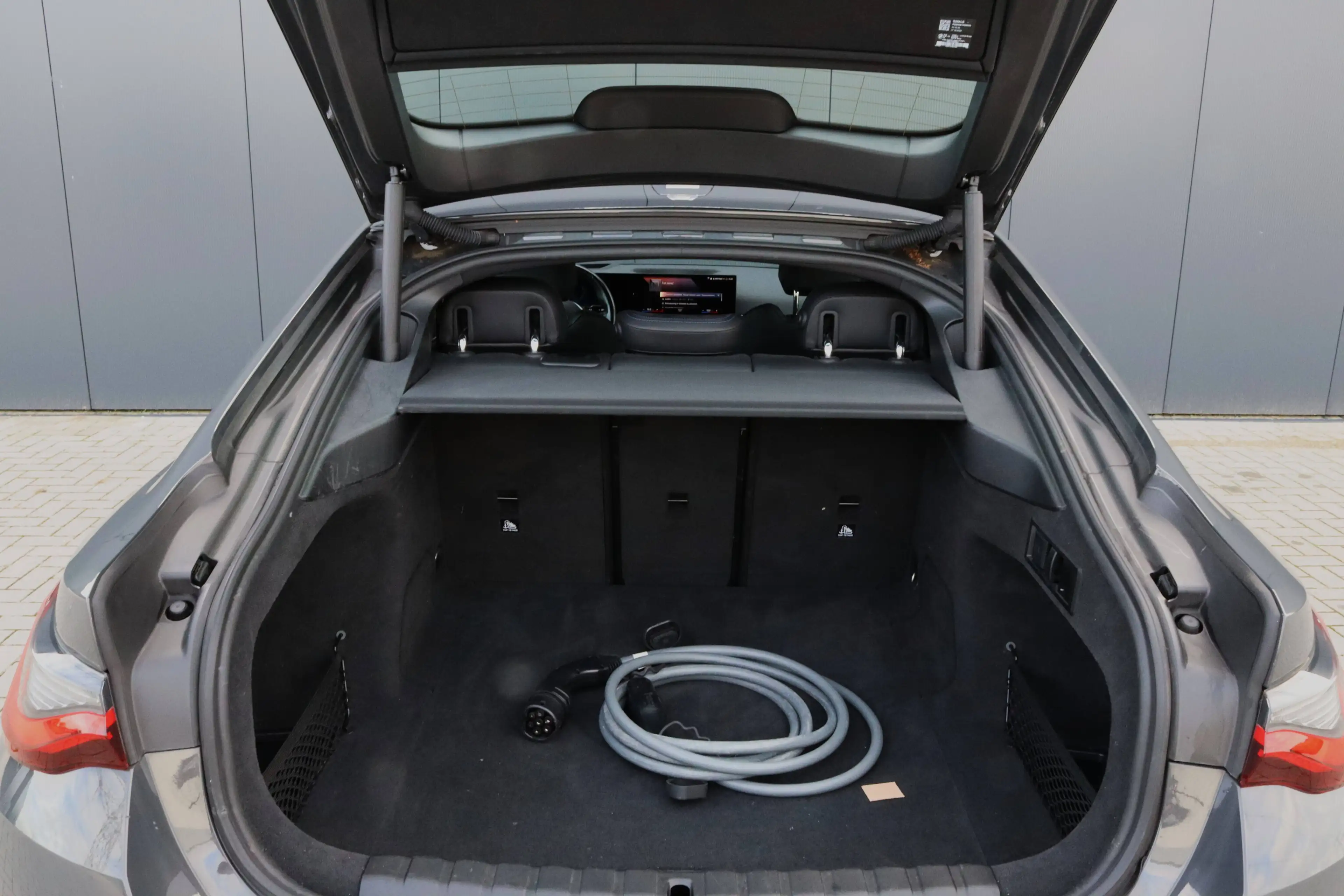 BMW i4 eDrive40 M Sport I Dravit grau I Leder I SOH 94,4% I Head Up I Leder I 1e eigenaar — photo 25