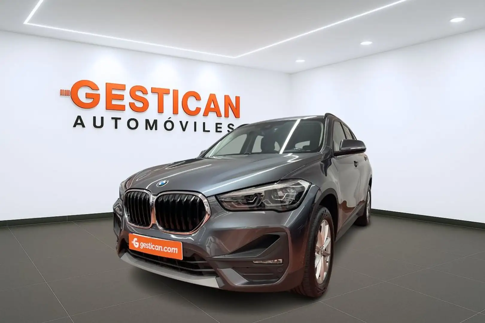 BMW X1 sDrive18d Gris - 1