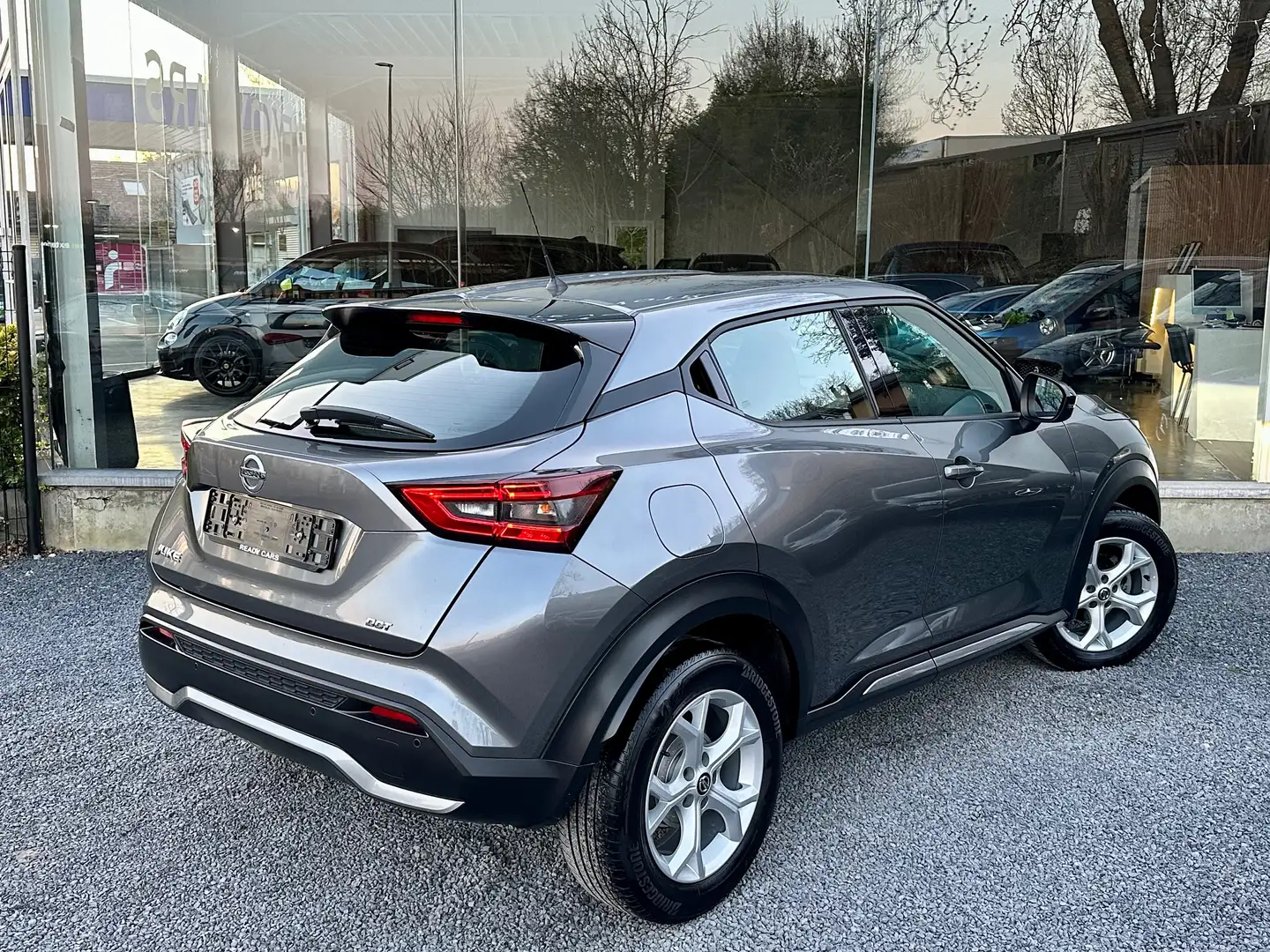 Nissan Juke Juke*ETAT SHOWROOM*CAMERA*SIEGE CHAUFFANT*CARPLAY* Gris - 2