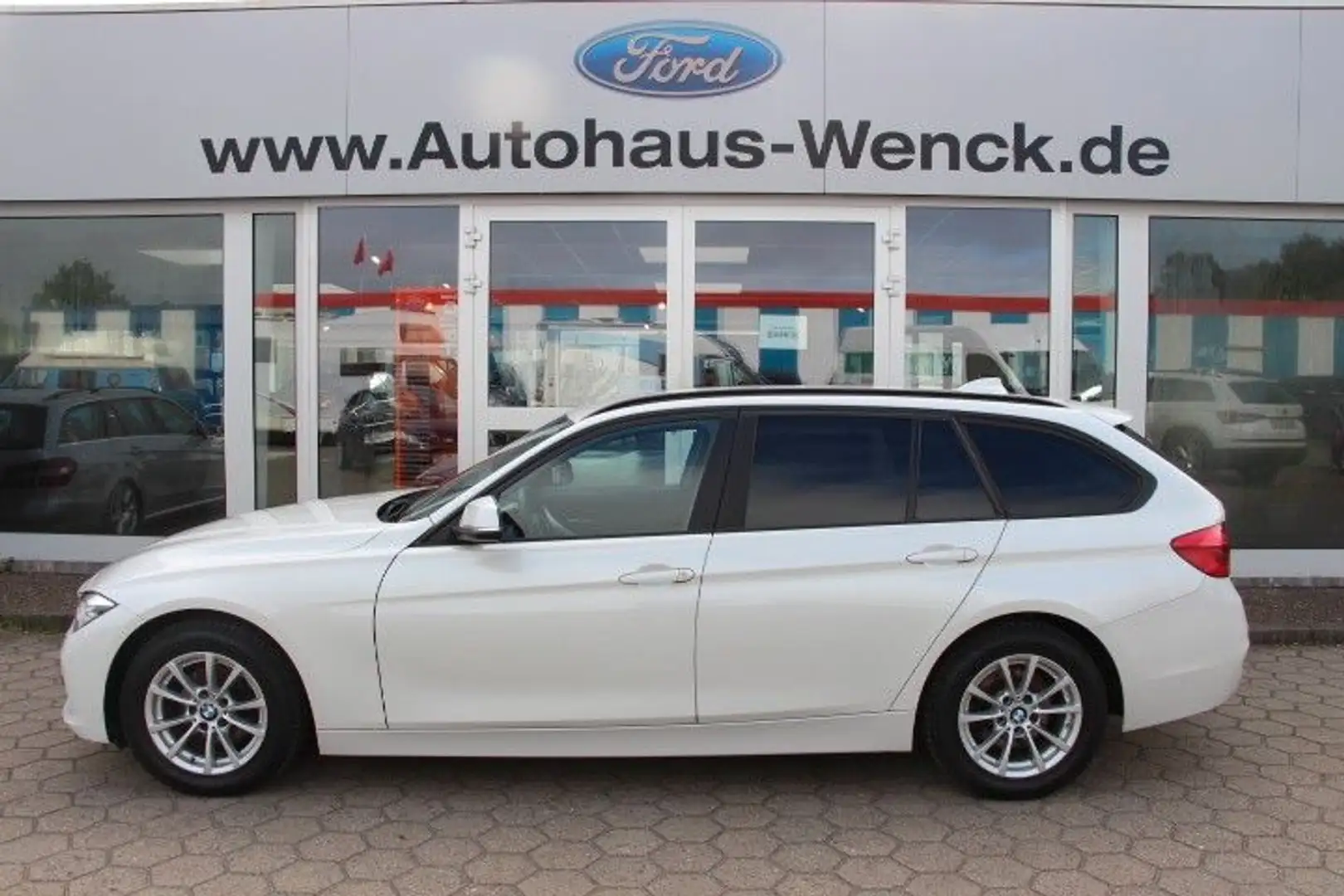 BMW 316 d Advantage*2.HAND*NAVI*LED*HU 12-2025 Wit - 1