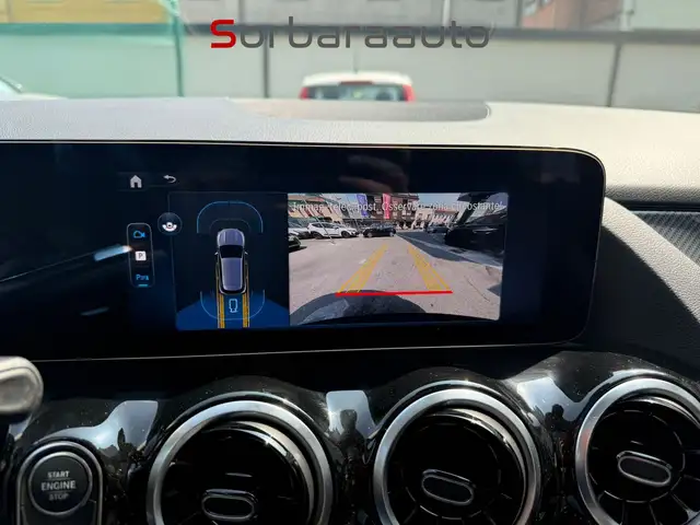 Mercedes-Benz Gla view 23