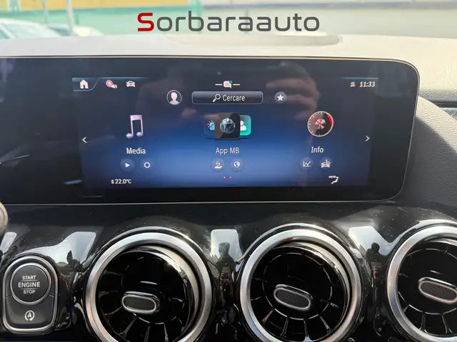 Mercedes-Benz Gla view 19