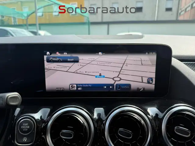 Mercedes-Benz Gla view 22