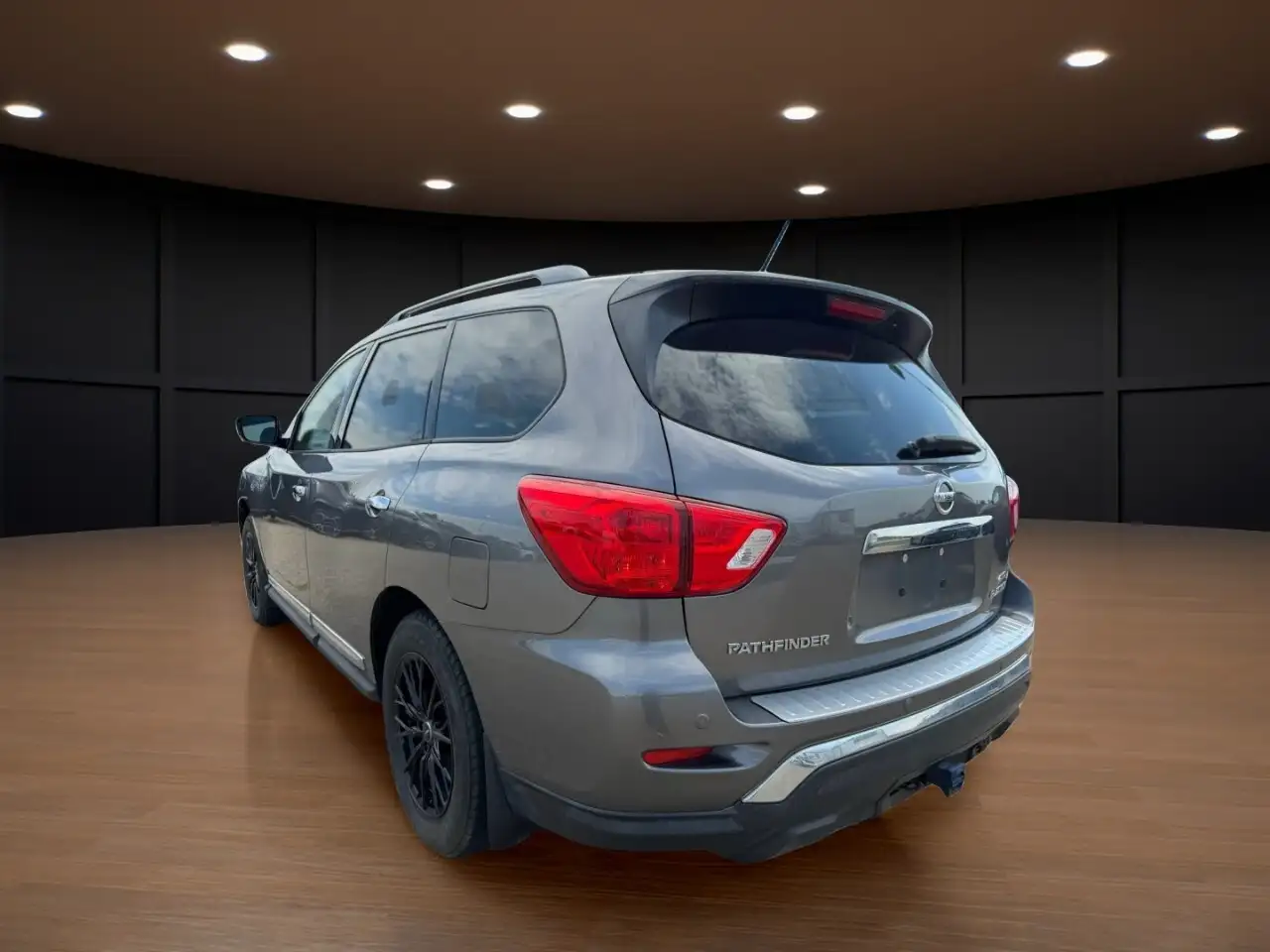 Nissan Pathfinder fotografie Nissan Pathfinder