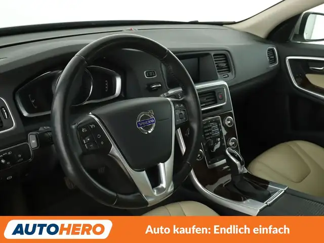 Volvo V60 view 11