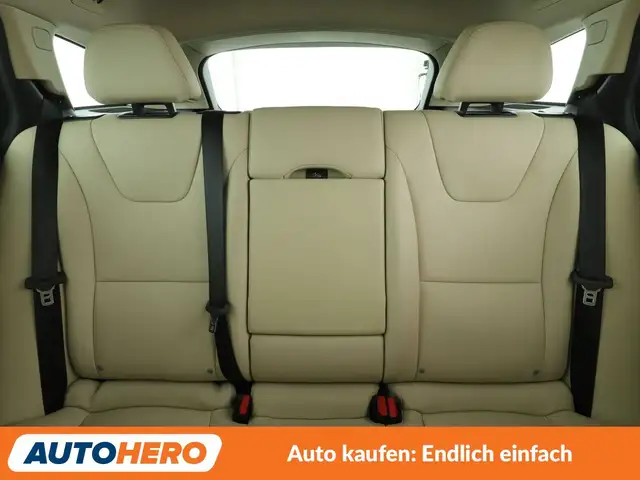 Volvo V60 view 15