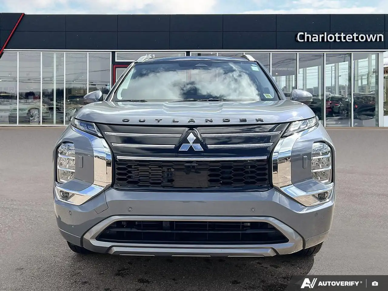 Mitsubishi Outlander снимка Mitsubishi Outlander