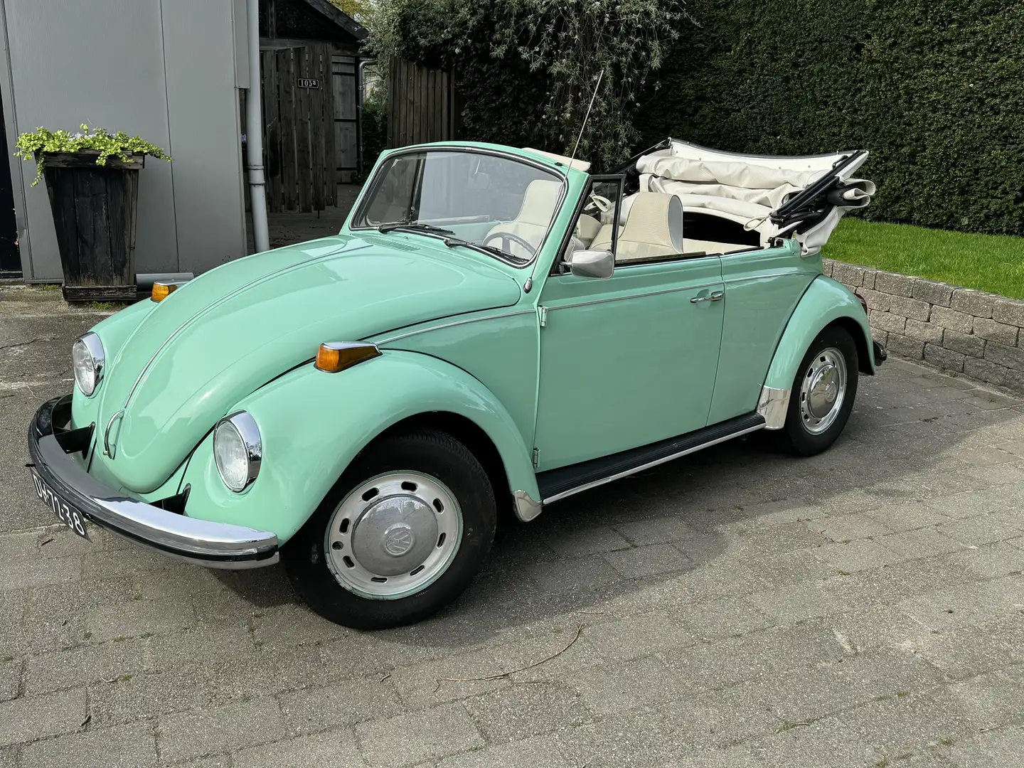 Volkswagen Kever karmann cabriolet oldtimer - 2