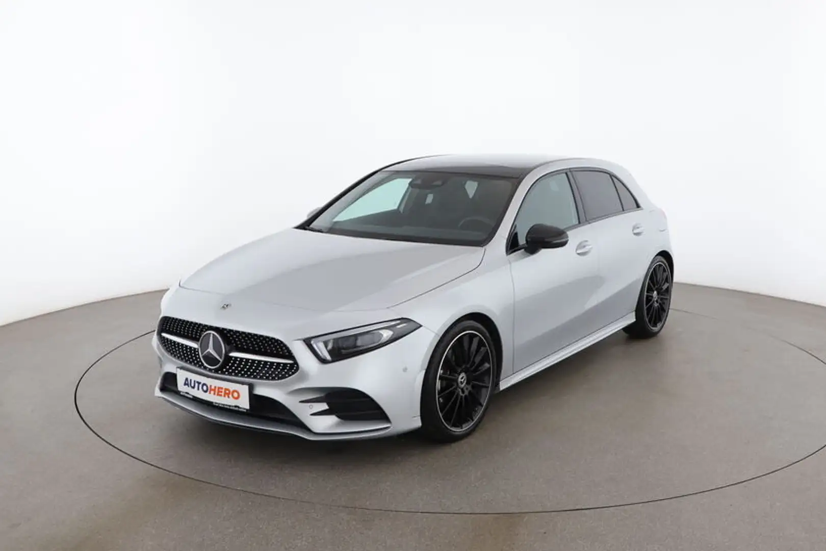 Mercedes-Benz A 220 4MATIC Aut. - 1