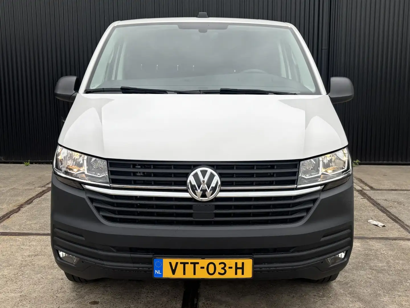 Volkswagen T6.1 Transporter 2.0 TDI L2H1 | CARPLAY | AUT | 150PK | Wit - 2