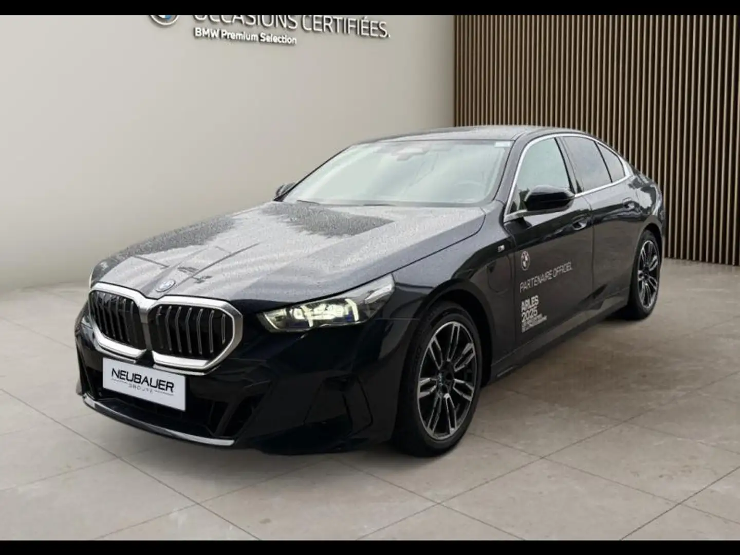 BMW 530 530e 299ch M Sport Schwarz - 1