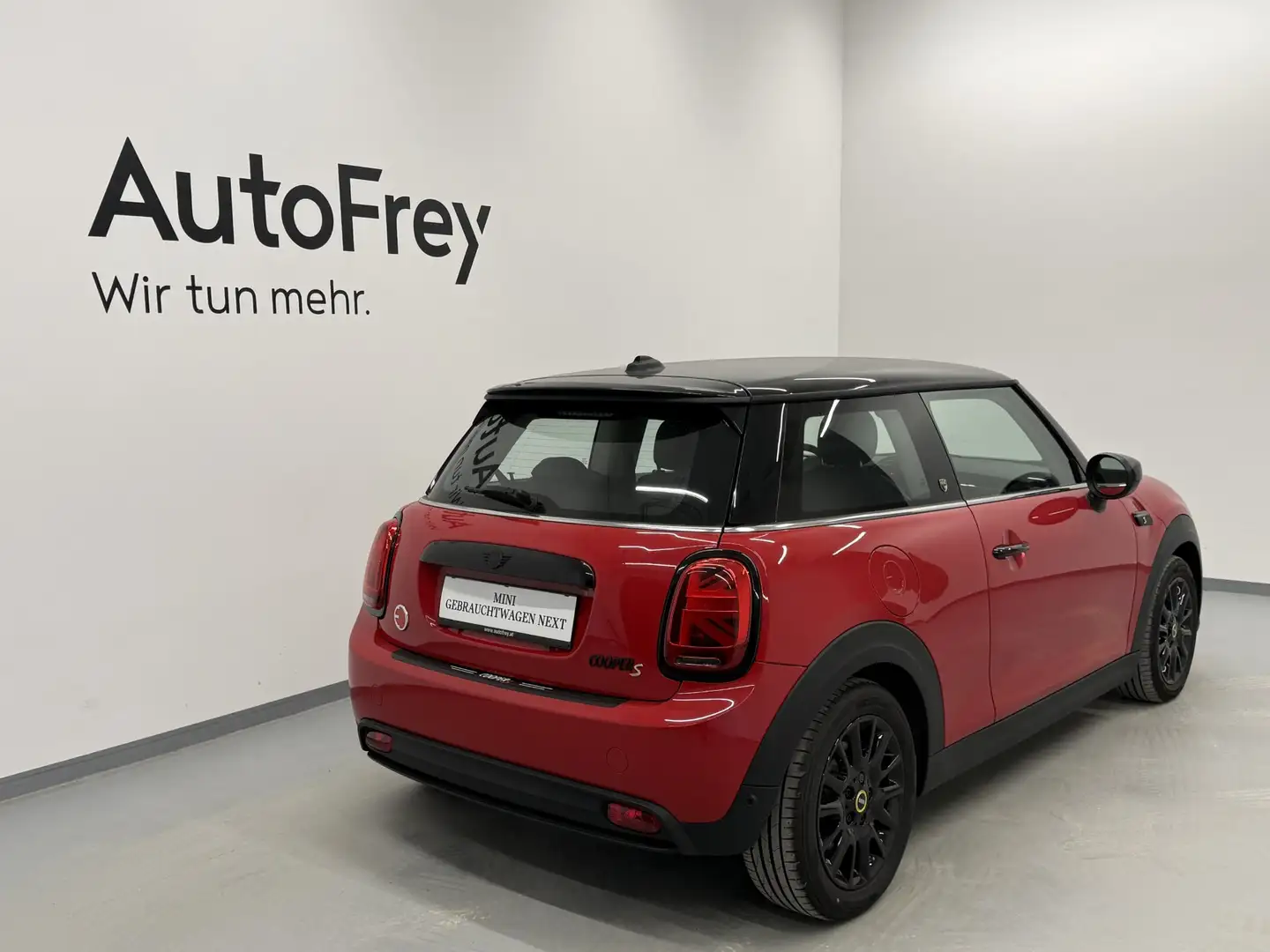 MINI Cooper SE Rot - 2