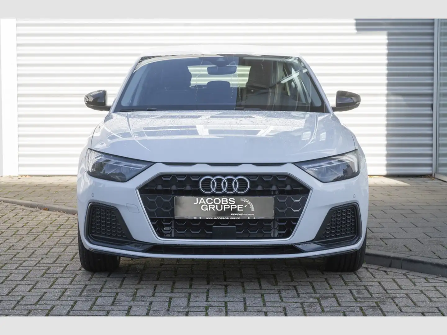 Audi A1 Sportback advanced 25 TFSI S-tronic UPE EUR 32.310,- incl. Überführ Weiß - 2
