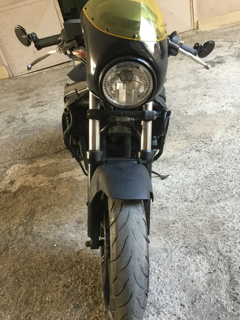Suzuki GSX 600 cafe racer Negru - 2