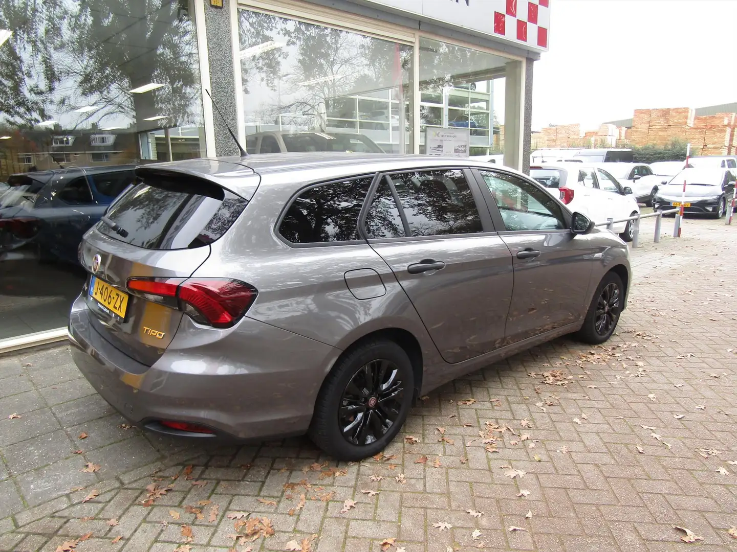 Fiat Tipo Stationwagon 1.4 STREET AIRCO L.M. VELGEN Grijs - 2