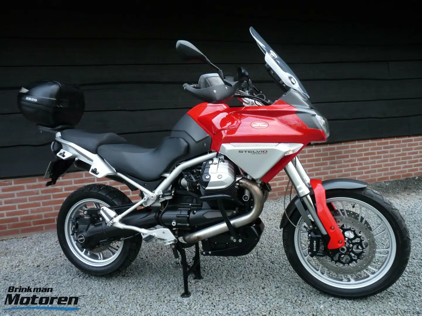 Moto Guzzi Stelvio 4V Kırmızı - 1
