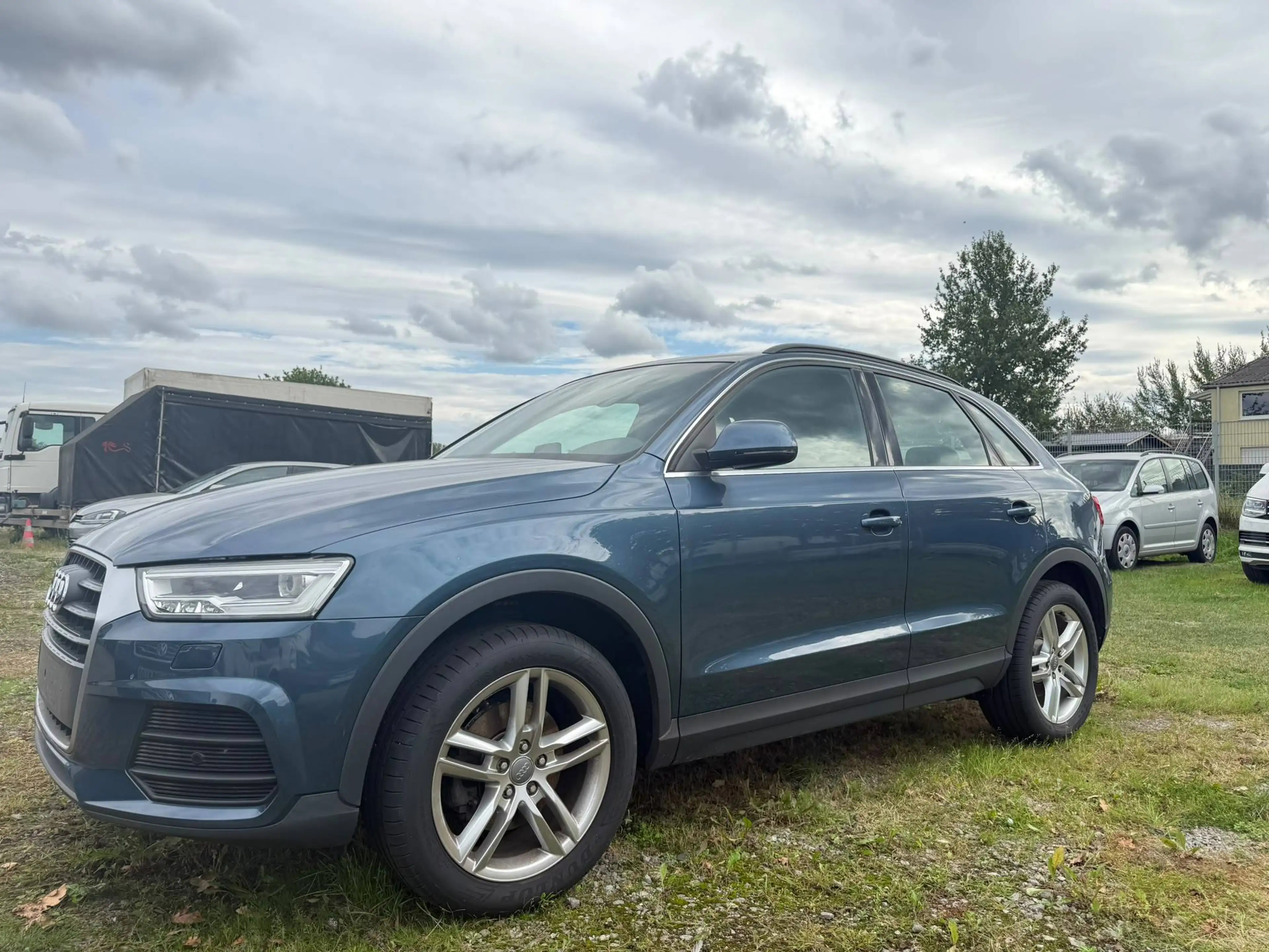 Audi Q3 basis