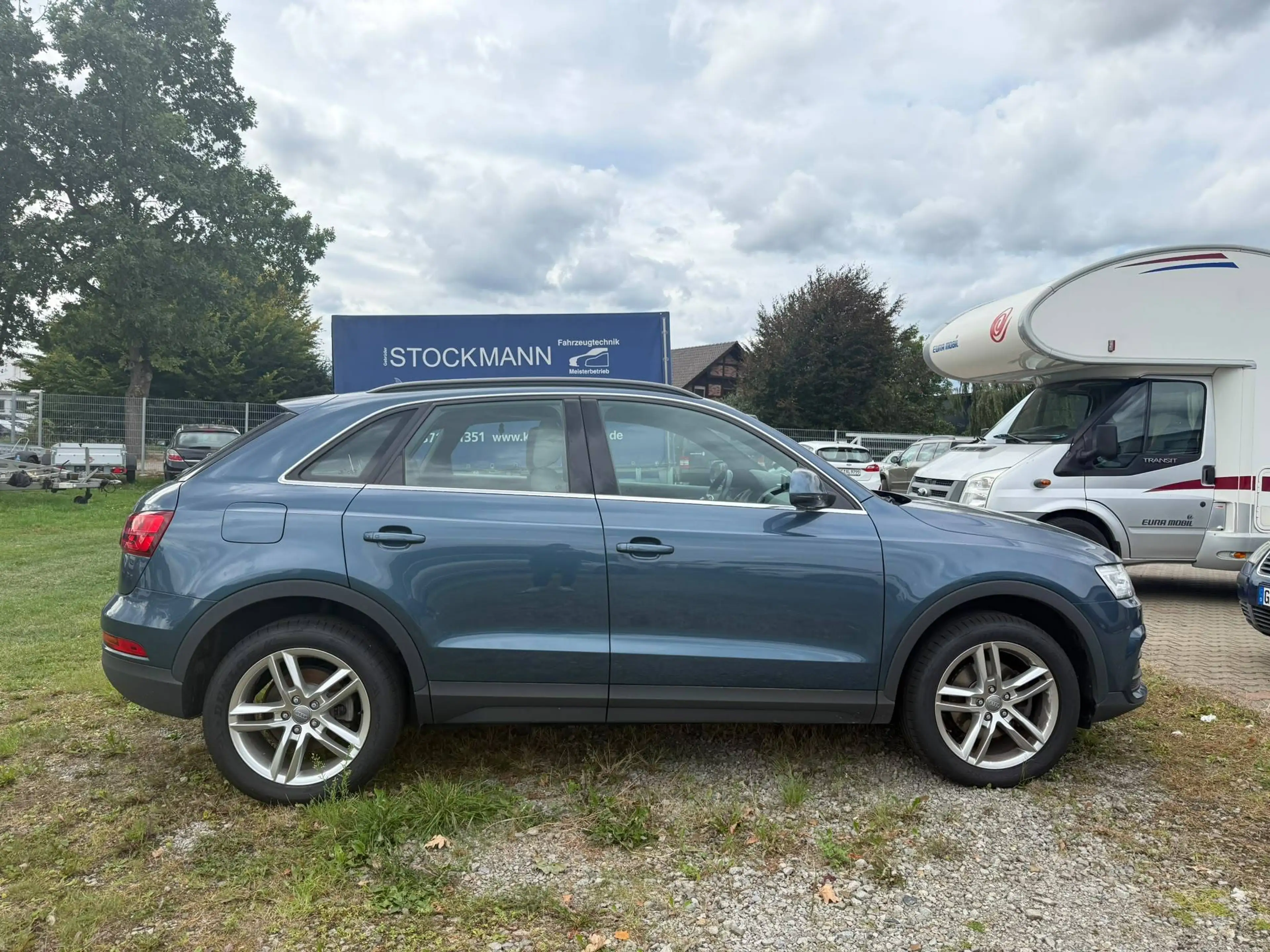 Audi Q3 basis — photo 6