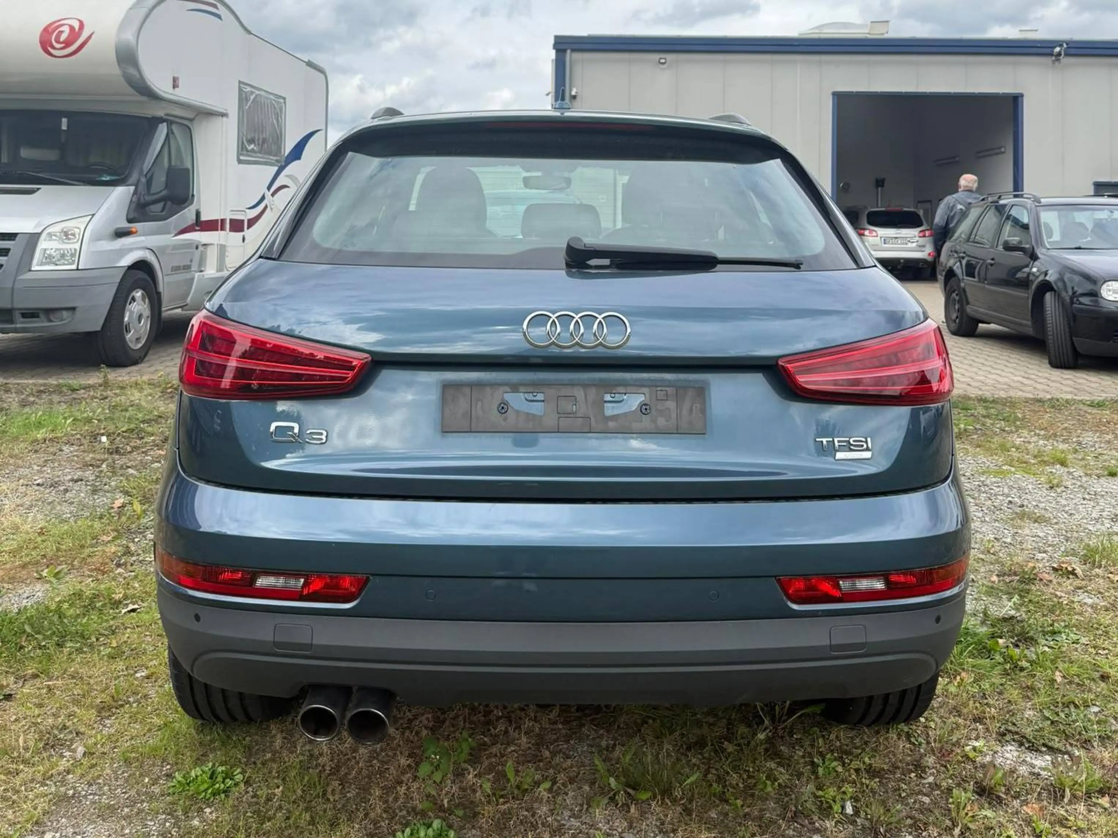 Audi Q3 basis — photo 4