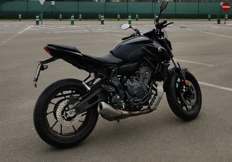 Yamaha MT-07 - foto 4