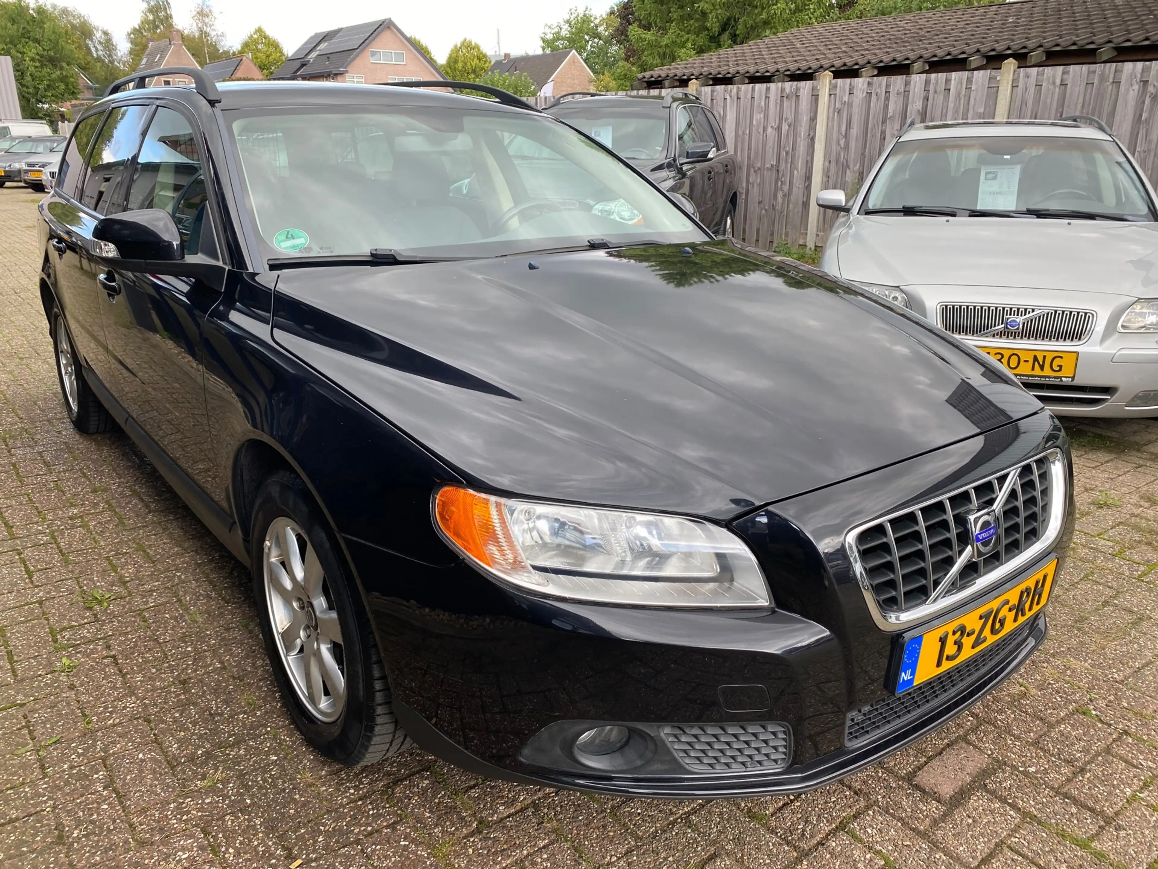 Volvo V70 2.5T Kinetic 200PK — photo 5