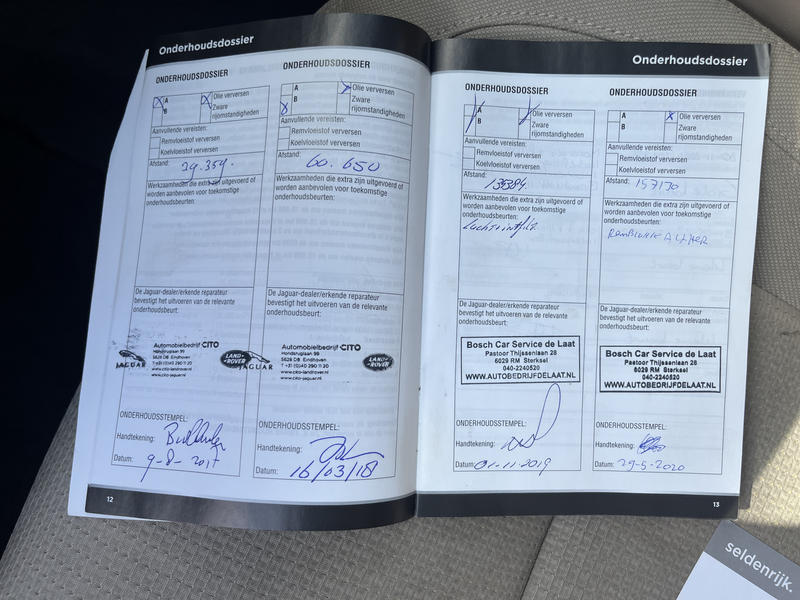 Jaguar XF 2.0d Prestige Airco Cruise controle Stuurwielbedie — photo 41