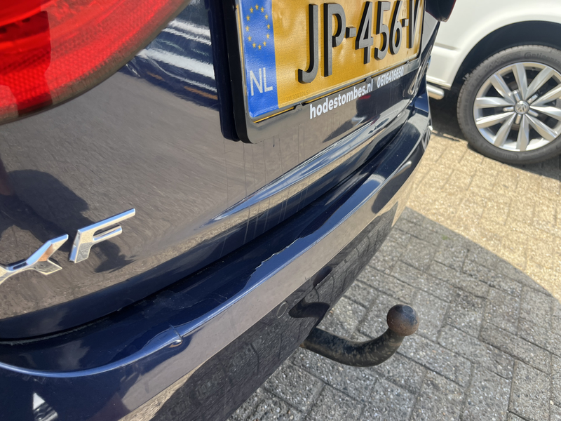 Jaguar XF 2.0d Prestige Airco Cruise controle Stuurwielbedie — photo 48