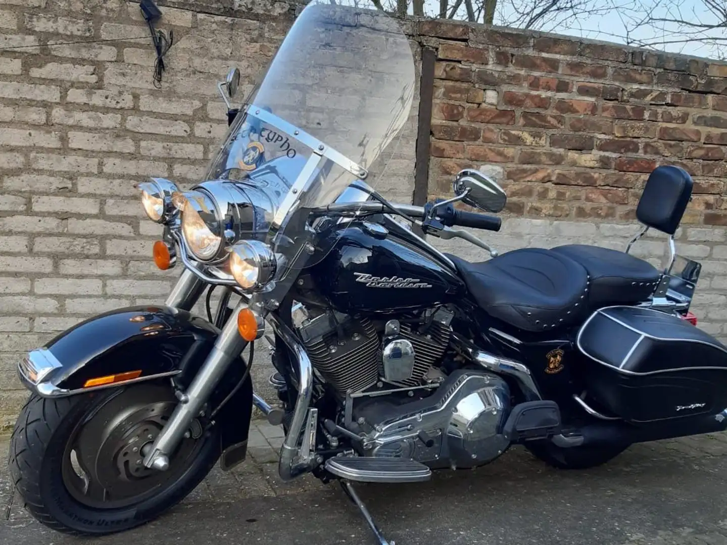 Harley-Davidson Road King Schwarz - 1
