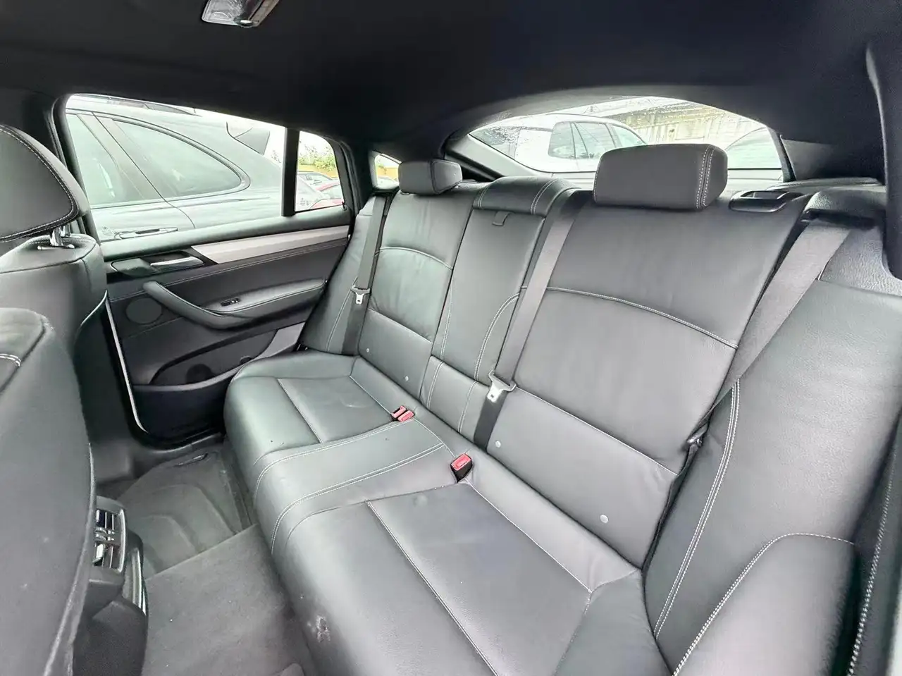 BMW X4 снимка BMW X4