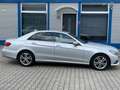Mercedes-Benz E 250 CGI Lim. BlueEfficiency*LED*LEDER*NAV*PDC* Silber - thumbnail 4