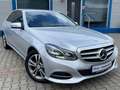 Mercedes-Benz E 250 CGI Lim. BlueEfficiency*LED*LEDER*NAV*PDC* Silber - thumbnail 3