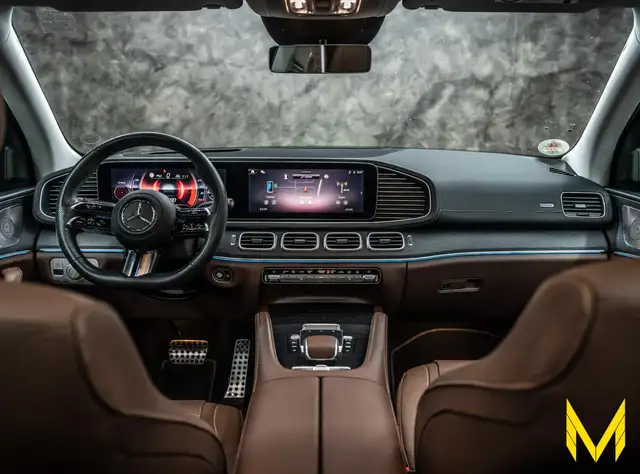 Mercedes-Benz 450 view 17