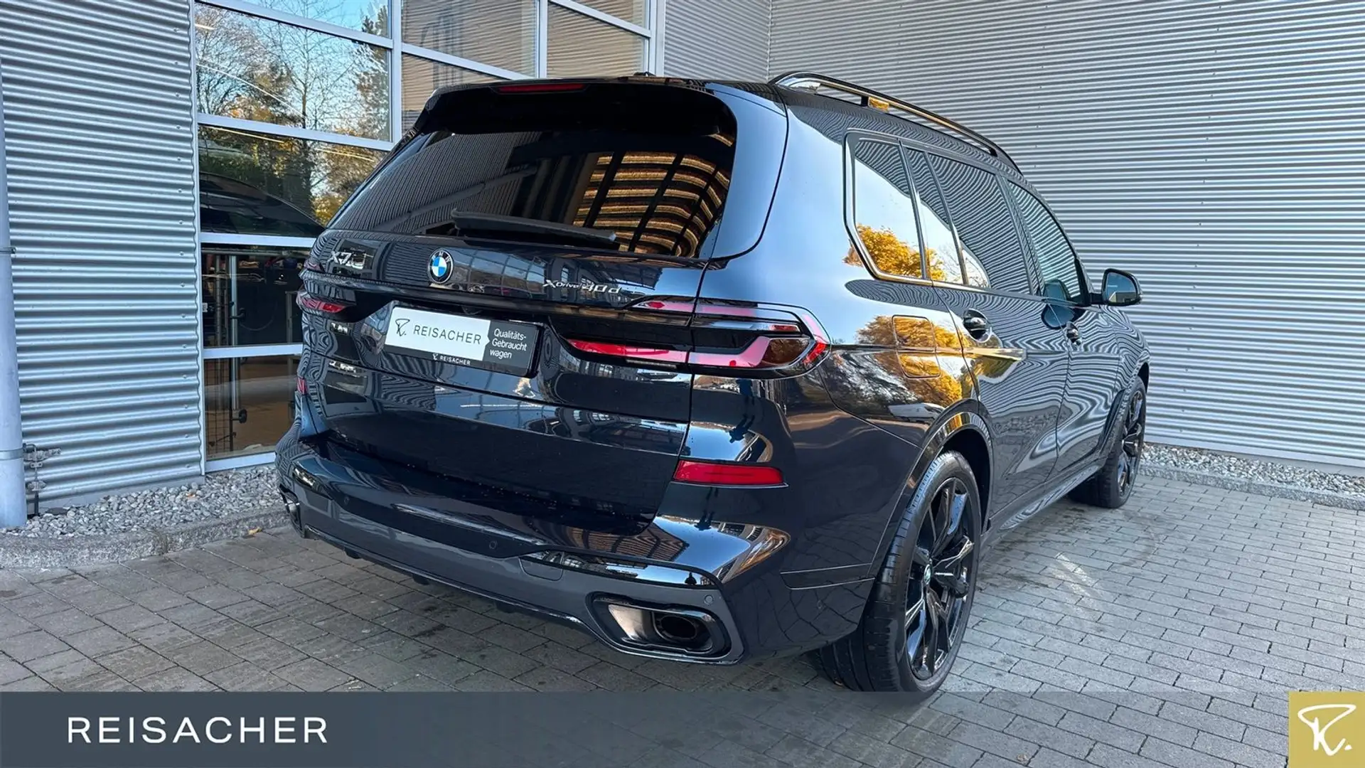 BMW X7 xDrive40d M-Sport PRO AHK 360° 22" HeadUp ACC Schwarz - 2