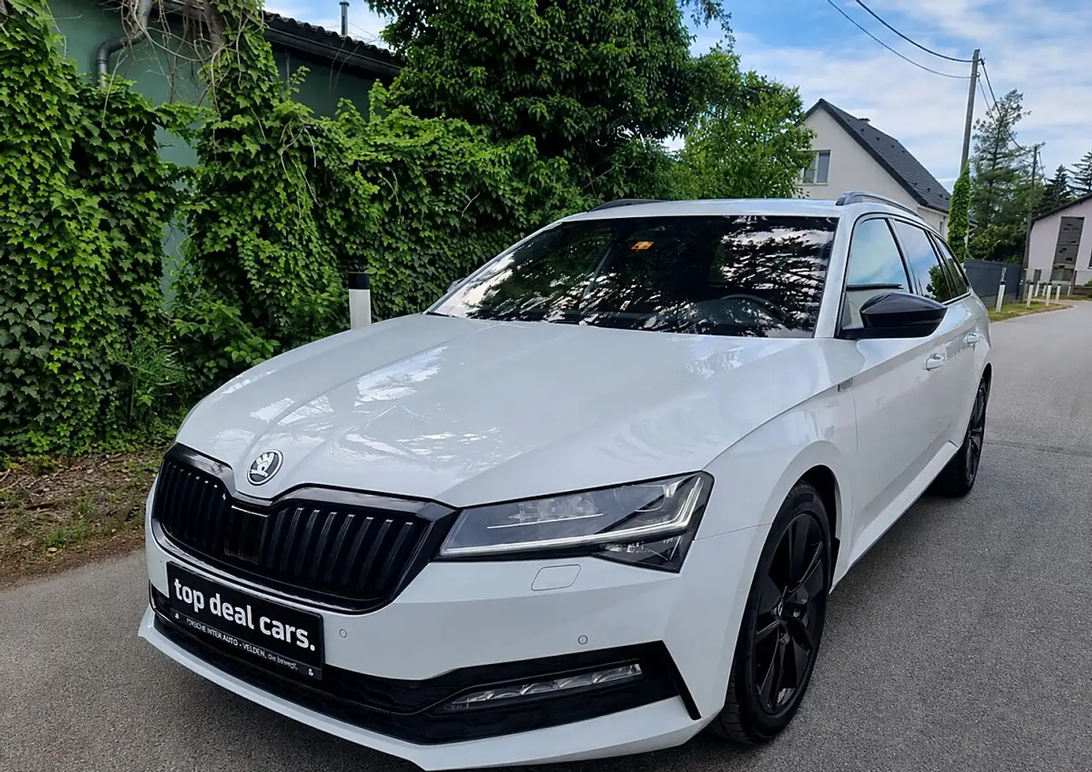 Skoda Superb SuperB  ** 2.0 TDI DSG  SPORTLINE**Mwst ausweis... Weiß - 2