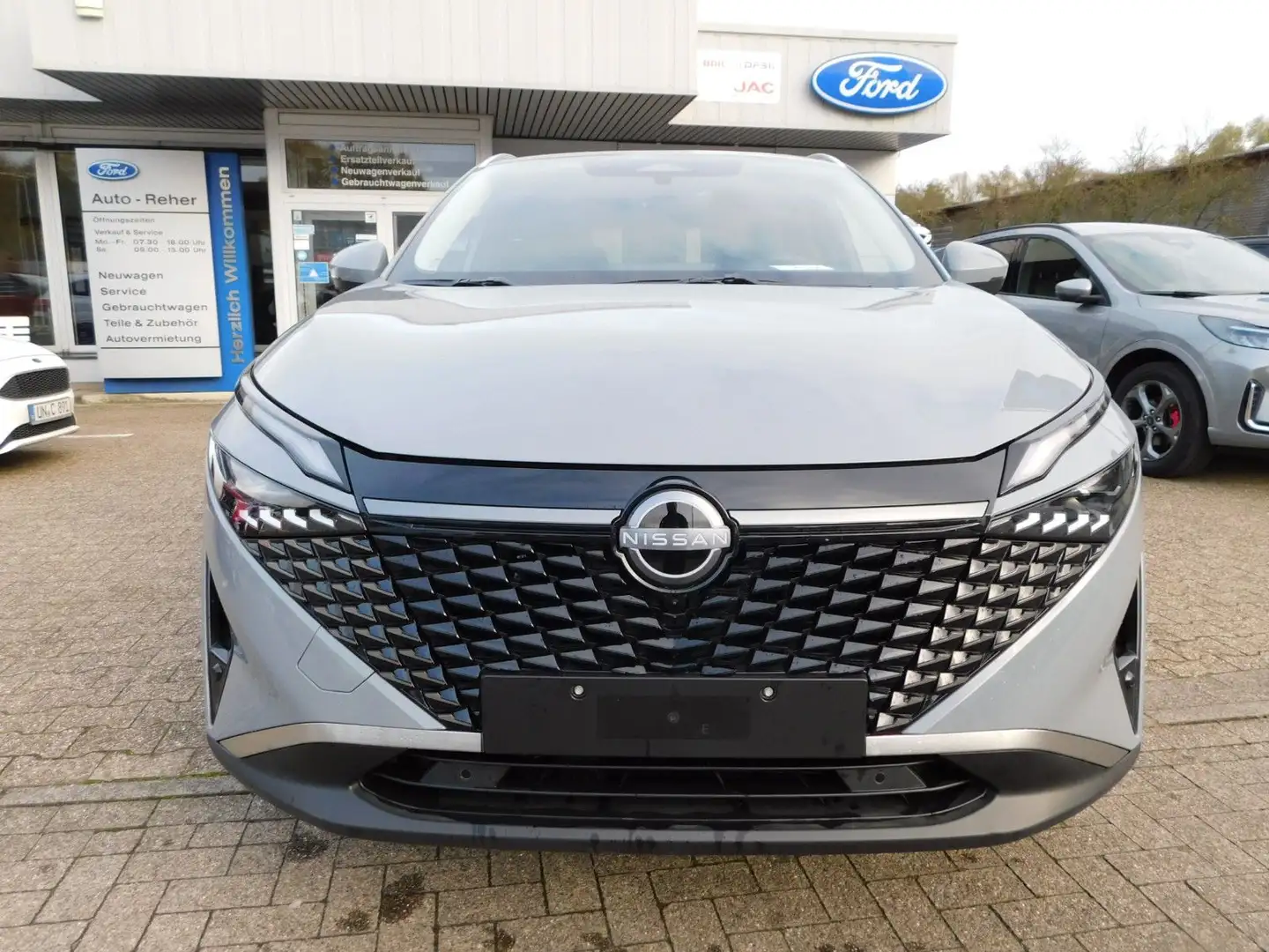 Nissan Qashqai N-Connecta Autom. Navi 360° Sitzheizung Gris - 2