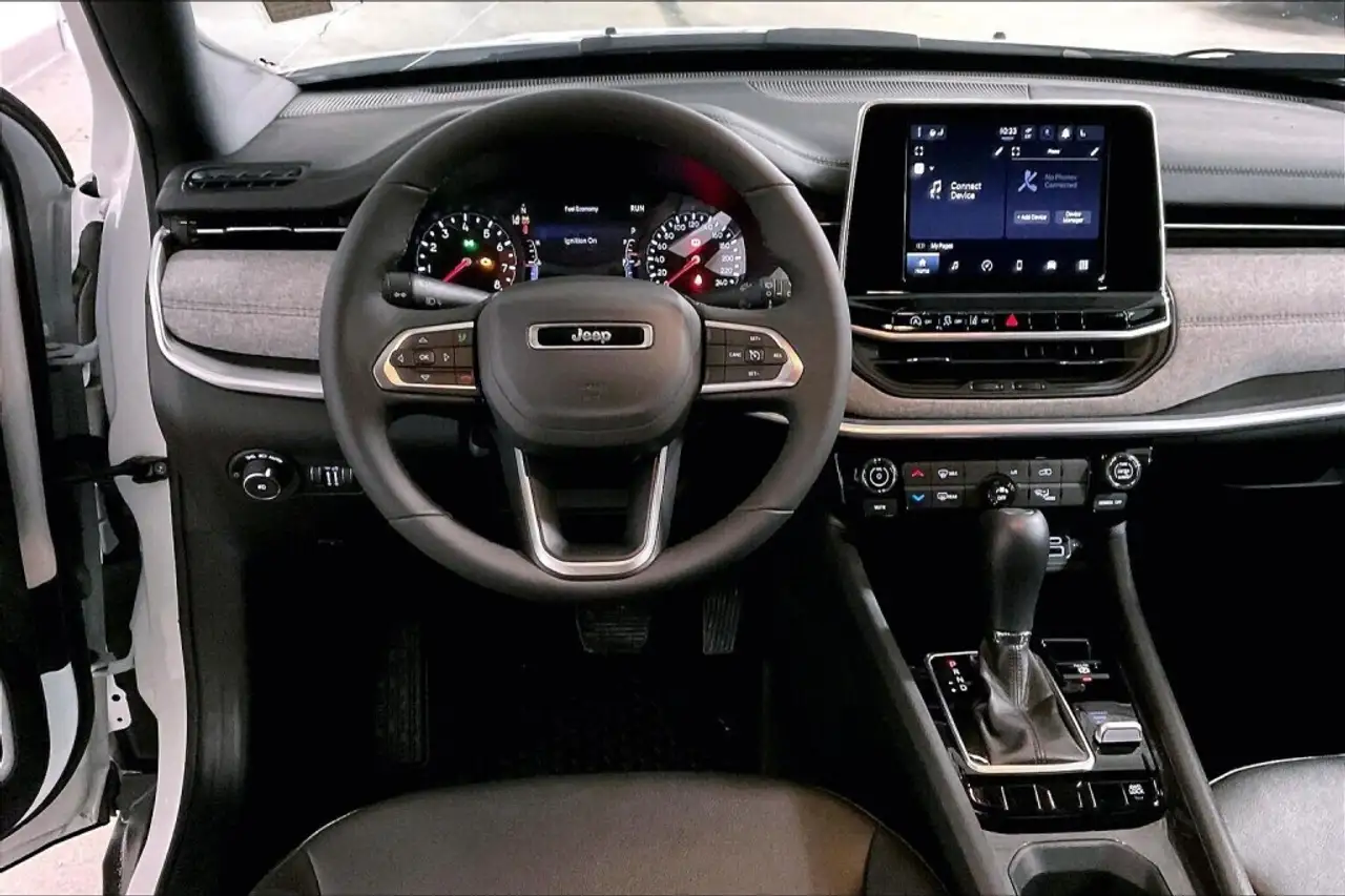 Jeep Compass снимка Jeep Compass