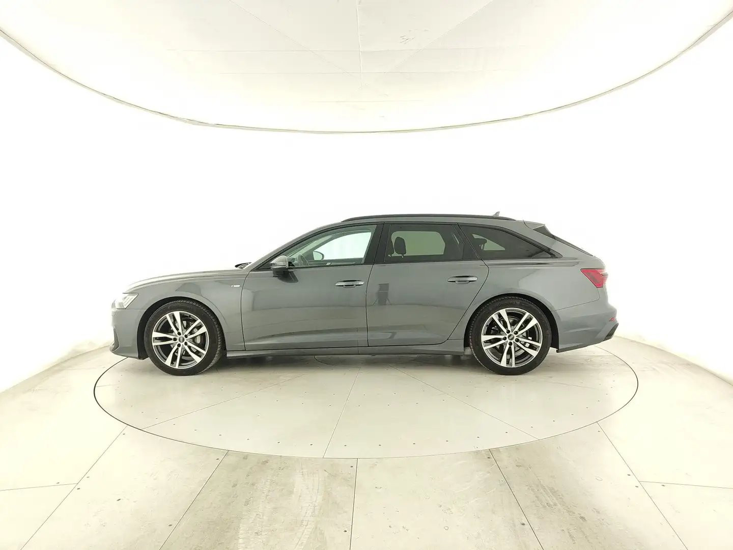 Audi A6 Avant 40 2.0 TDI S-tronic quattro S Line edition Grigio - 2