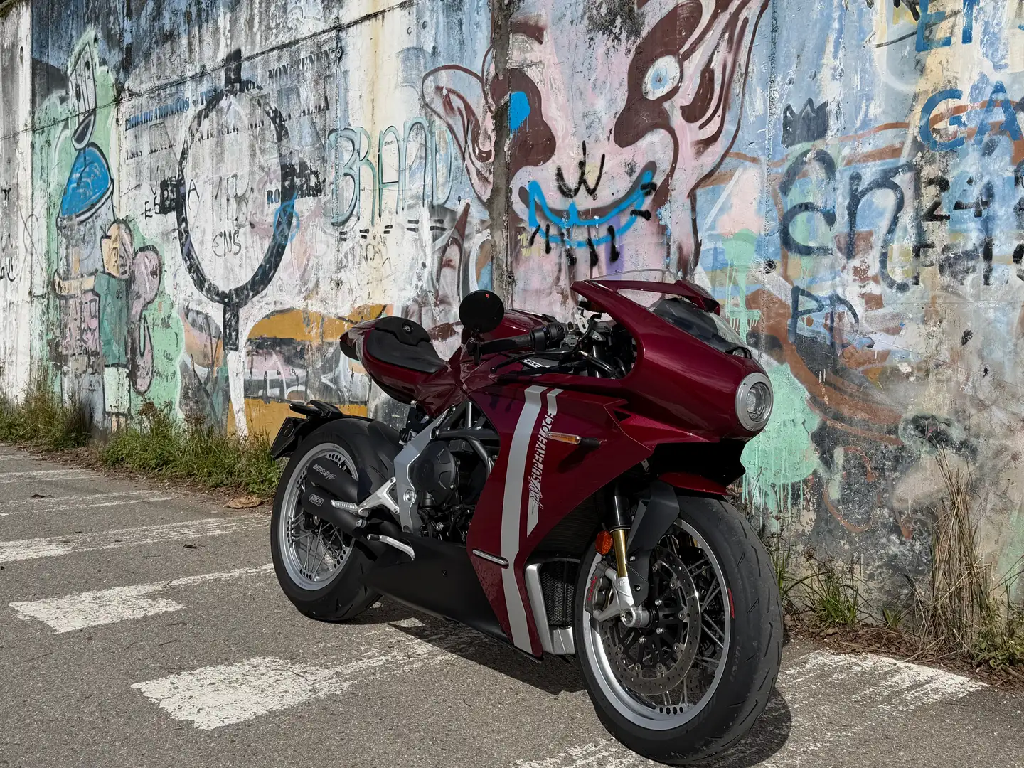 MV Agusta Superveloce 800 98 Ediciòn limitada Burdeos - 2