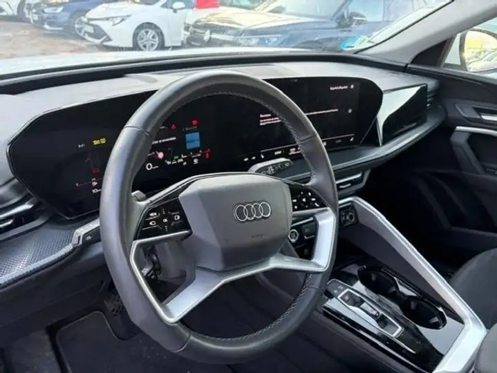 Audi Q5 2025, foto 7