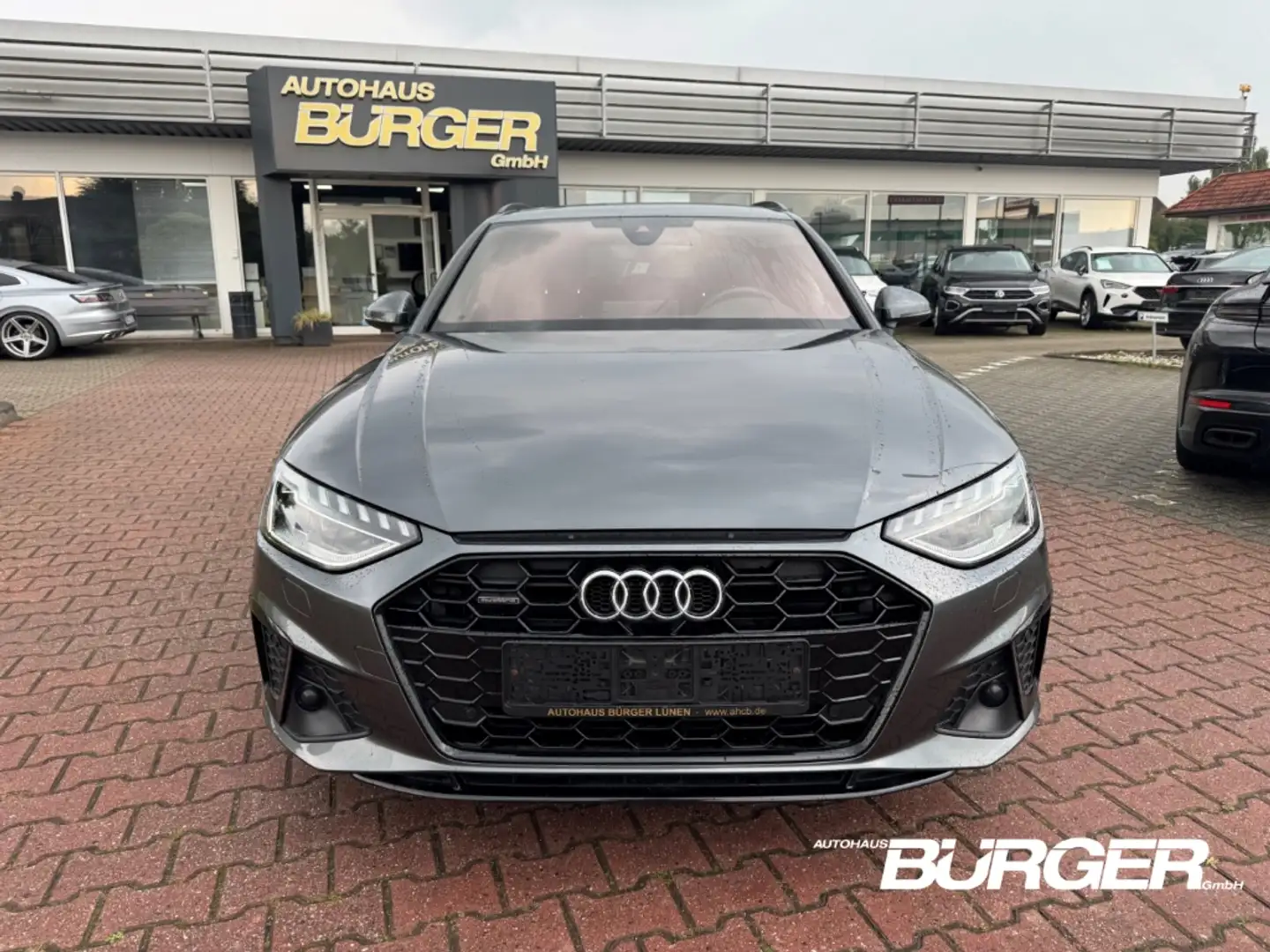 Audi A4 Avant 40 TDI quattro S line Matrix AHK Navi Kamera Grau - 2