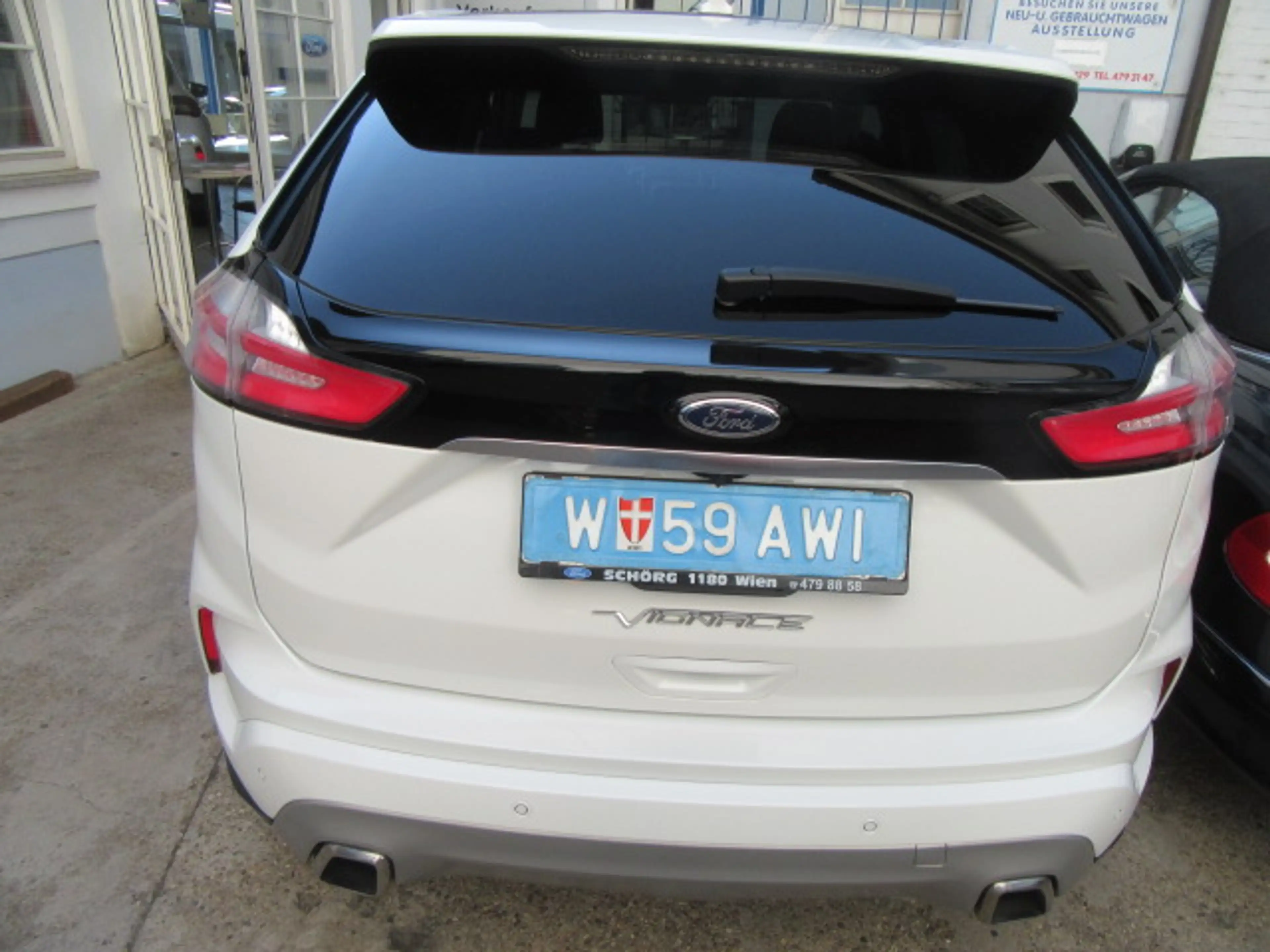 Ford Edge Vignale 4x4 — photo 7