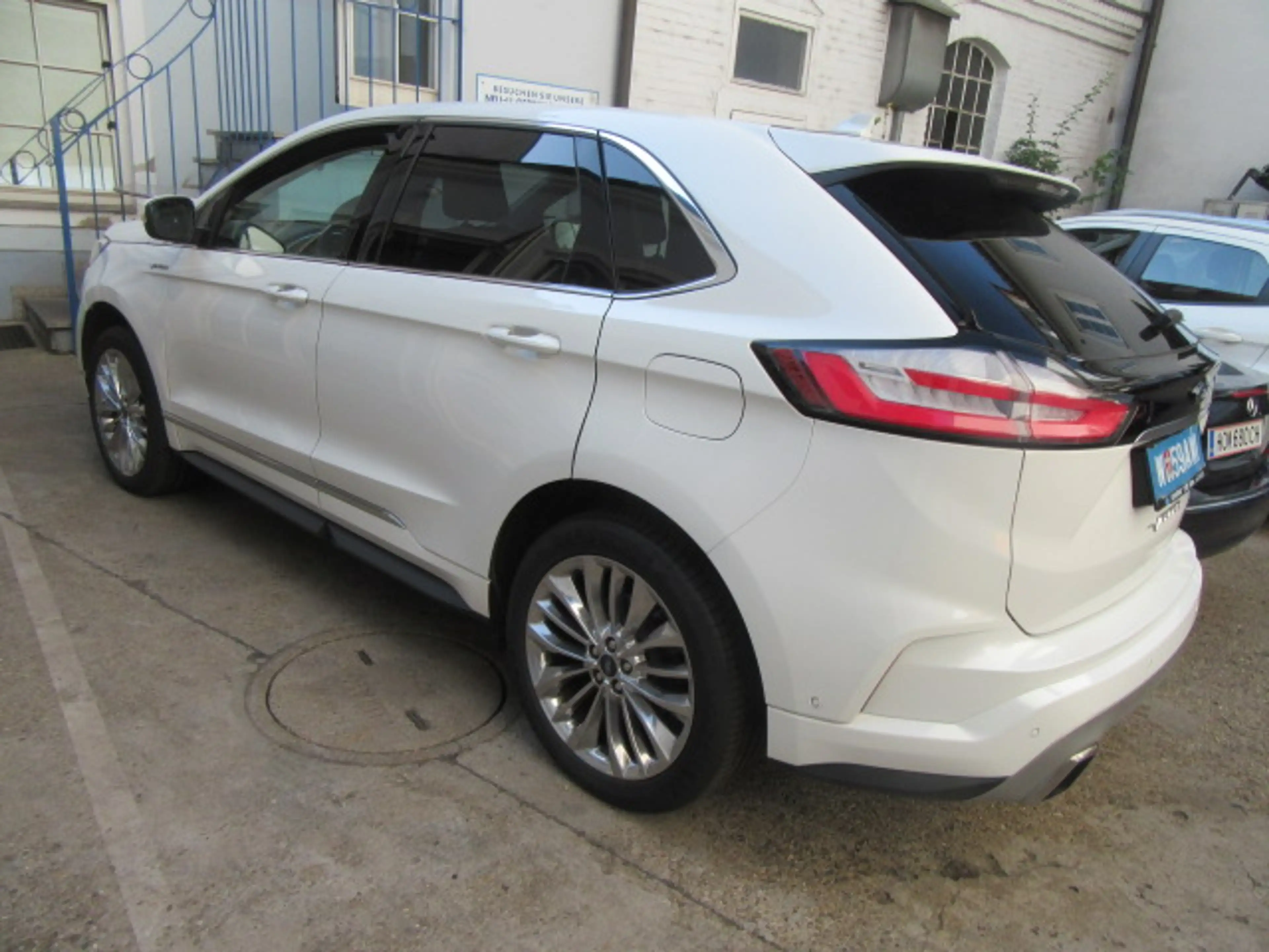Ford Edge Vignale 4x4 — photo 3