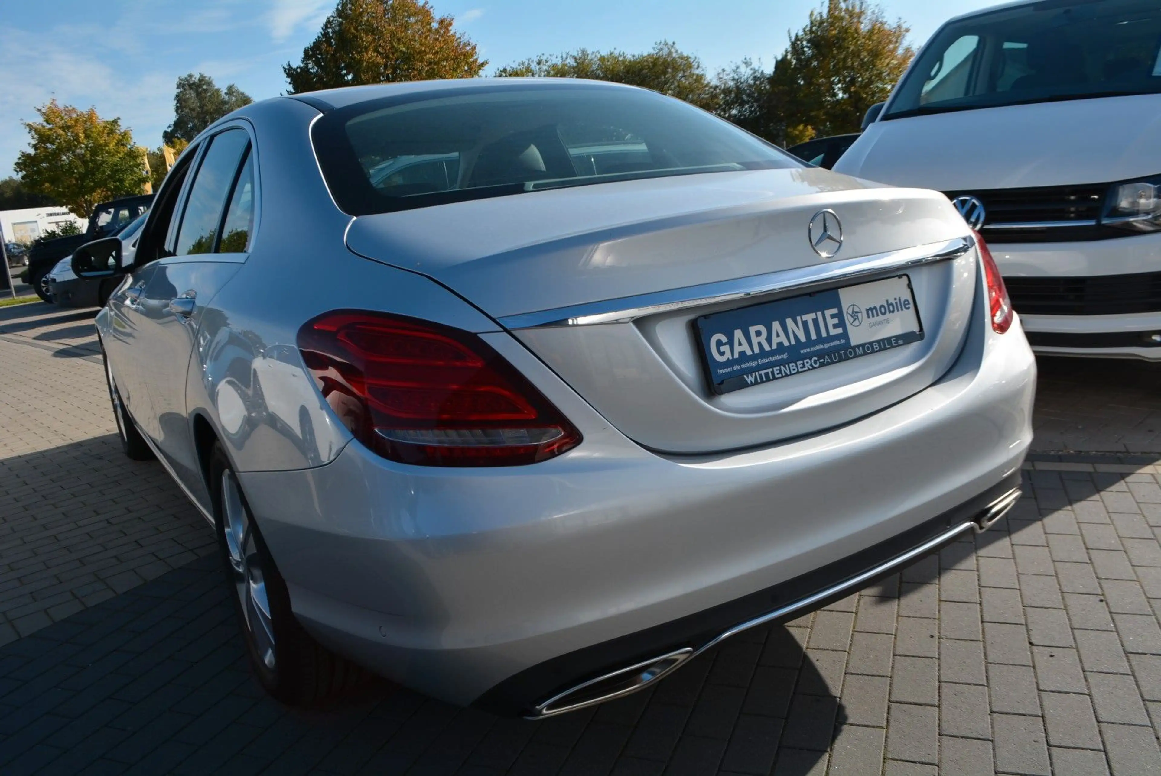 Mercedes-Benz C 250 CGI Limousine-Service+HU neu-Kamera — photo 10