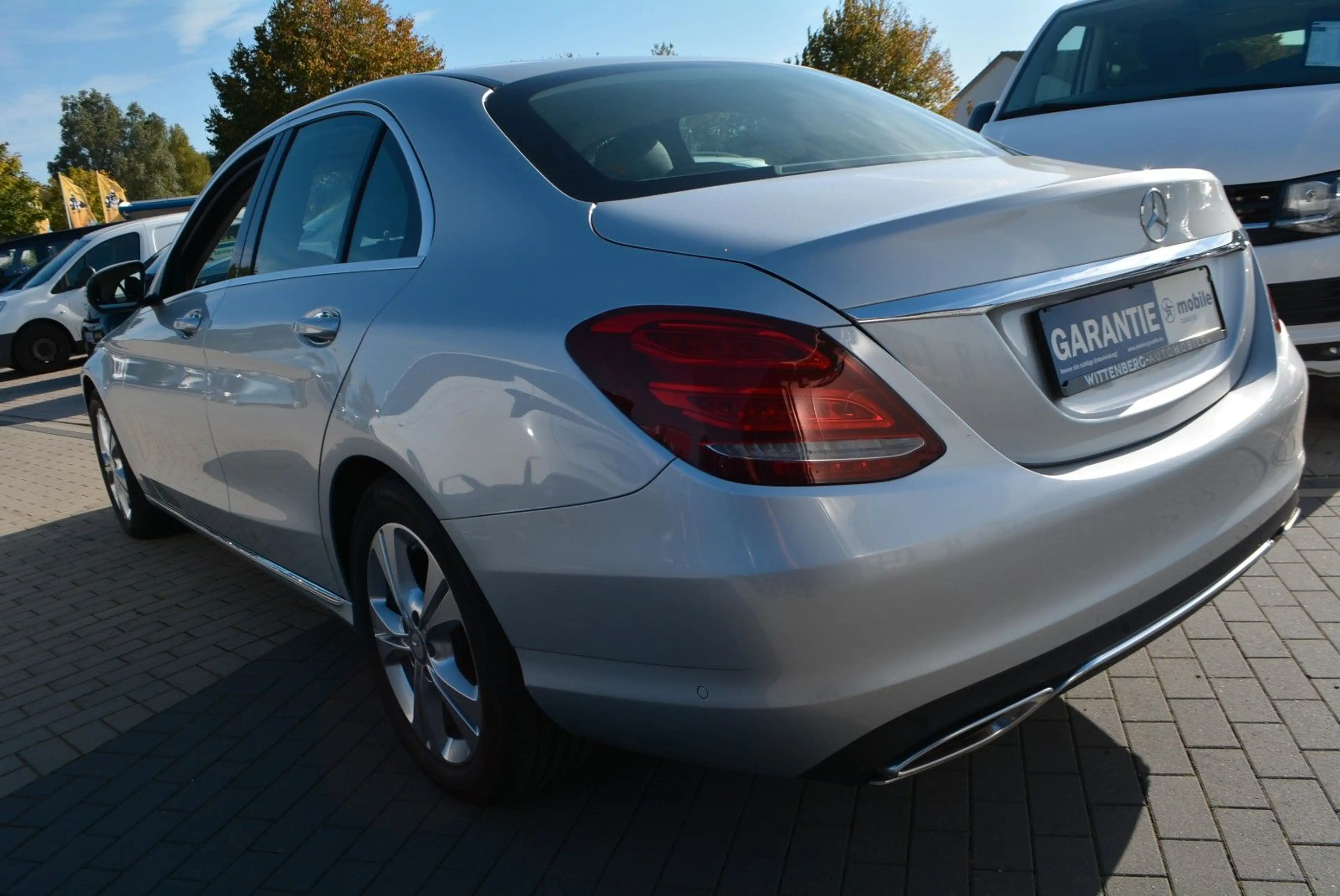 Mercedes-Benz C 250 CGI Limousine-Service+HU neu-Kamera — photo 9