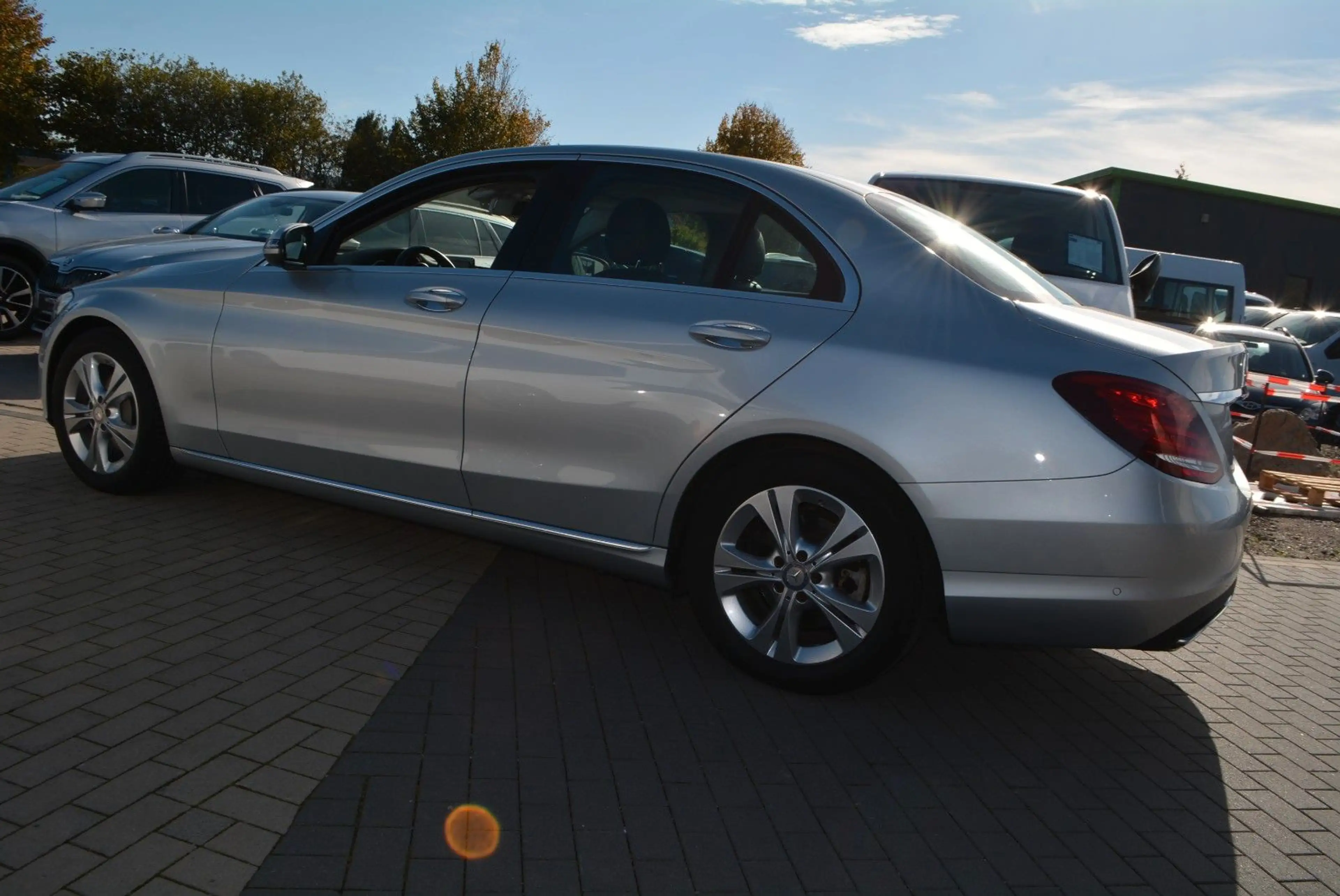 Mercedes-Benz C 250 CGI Limousine-Service+HU neu-Kamera — photo 8