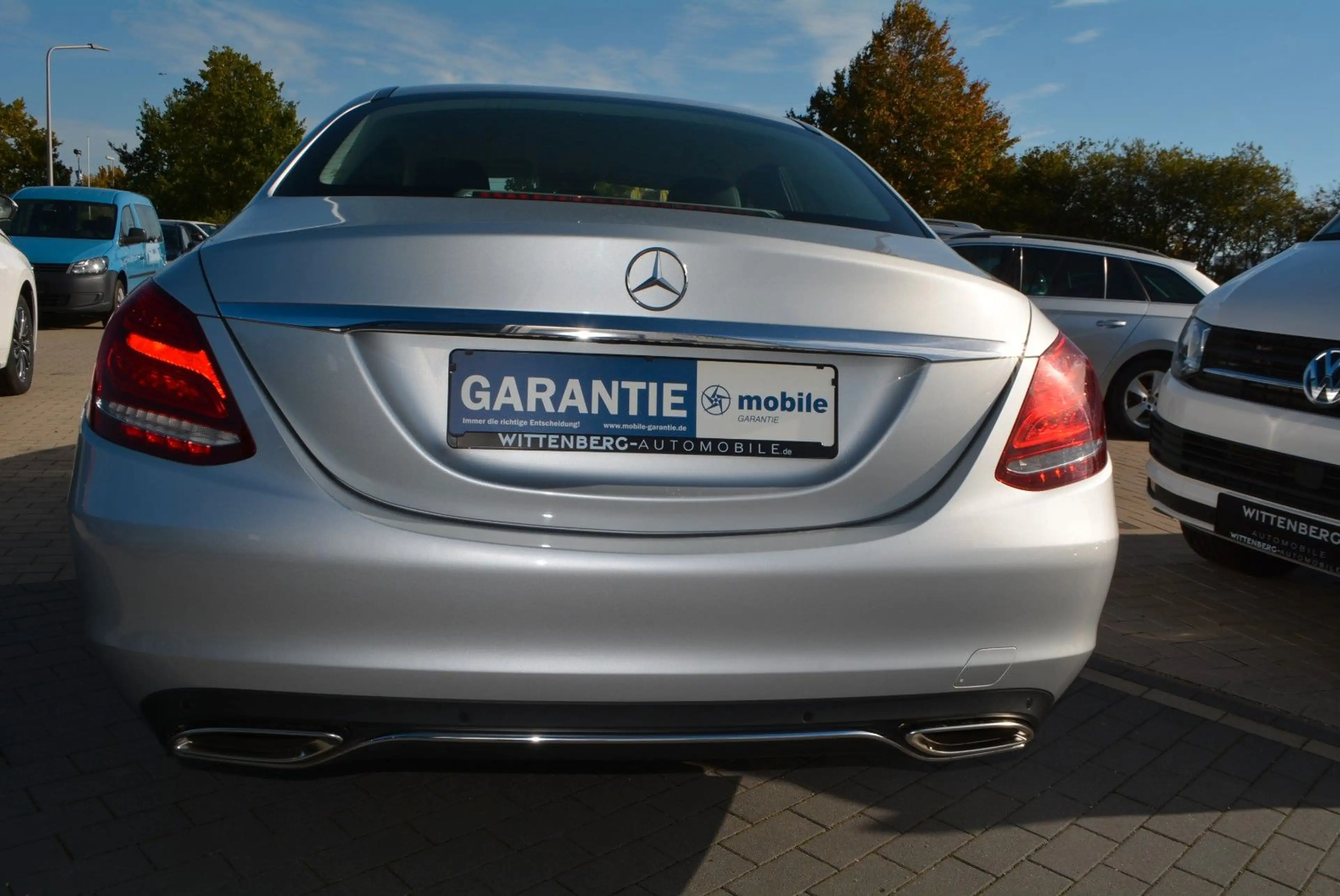 Mercedes-Benz C 250 CGI Limousine-Service+HU neu-Kamera — photo 11