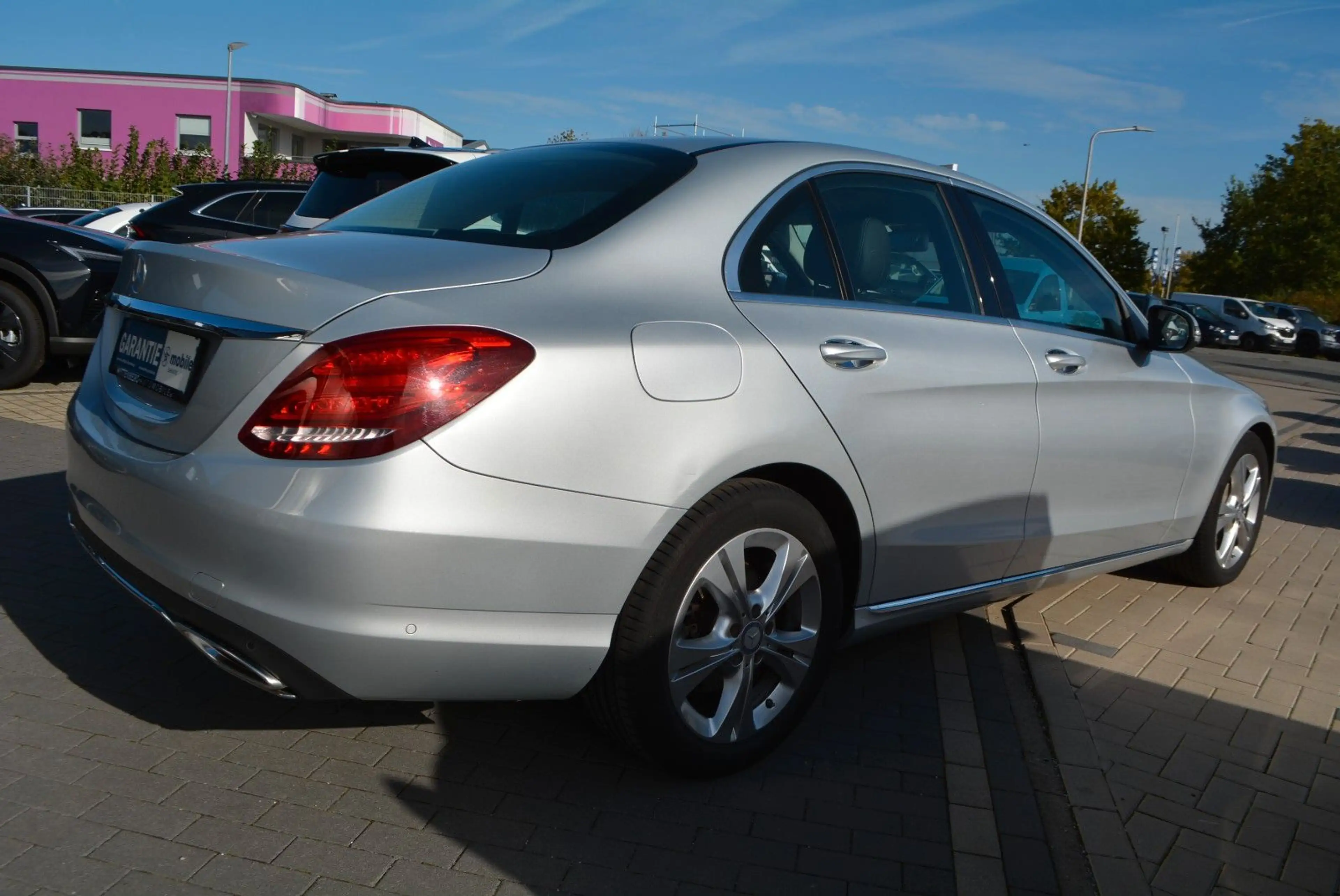 Mercedes-Benz C 250 CGI Limousine-Service+HU neu-Kamera — photo 14